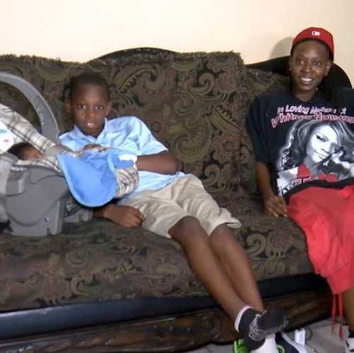 'I Feel Like a Hero': 9-Year-Old Tampa Boy Helps Mom Deliver Baby Sister