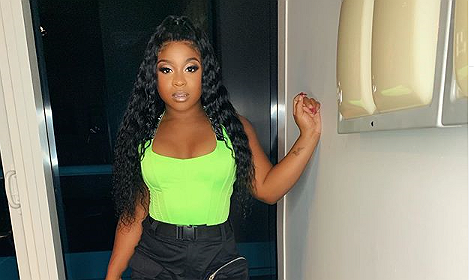 'Flex on 'Em': Reginae Carter Lights Up the 'Gram With Baddie Snapshot
