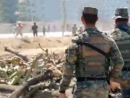 iciHaiti - Flag : Haitian military victims of stone throwing - iciHaiti.com : All the news in brief 7/7