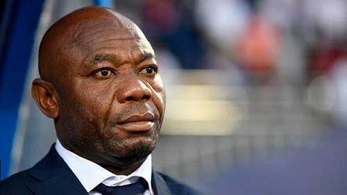 Emmanuel Amuneke: Nigerian coach seeks new job