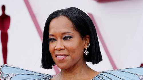 Regina King Comes To Slay Once Again, Hits Oscars Red Carpet In Regal Gown