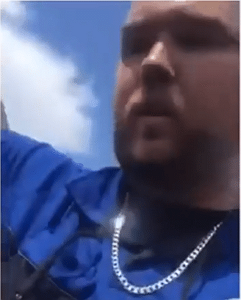 Viral Video Shows Woman Confront AT&T Worker Accused of Swiping Money from Her Cash App Viral Video Shows Woman Confront AT&T Worker Accused of Swiping Money from Her Cash App
