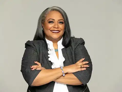 A look at Davis-Williams’ remarkable journey from Detroit to a lead vehicle systems engineer at Cadillac - Face2Face Africa A look at Davis-Williams’ remarkable journey from Detroit to a lead vehicle systems engineer at Cadillac - Face2Face Africa