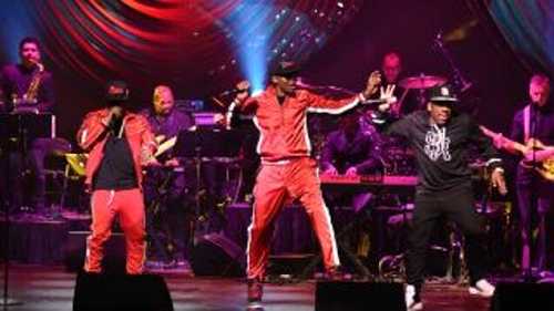 Energetic and Nostalgic Performances by Bell Biv DeVoe, Tony! Toni! Toné and More Helped the Apollo Spring Gala Raise Over $2 Million Energetic and Nostalgic Performances by Bell Biv DeVoe, Tony! Toni! Toné and More Helped the Apollo Spring Gala Raise Over $2 Million