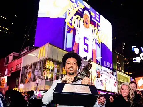 Jayden Daniels’ mom is likely the first parent of a top-3 NFL draft pick to become a certified agent - Face2Face Africa