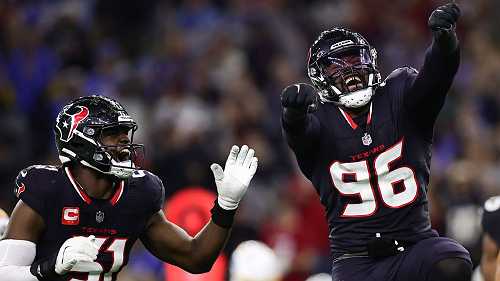 Texans ride defense to win over Chargers after slow start