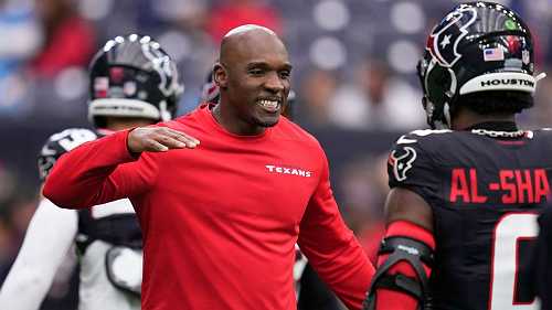 'We are big dogs': The Texans' defense is soaring off belief, guidance from DeMeco Ryans