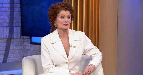 Rebecca Wisocky on how her character discovers her power in this week's 