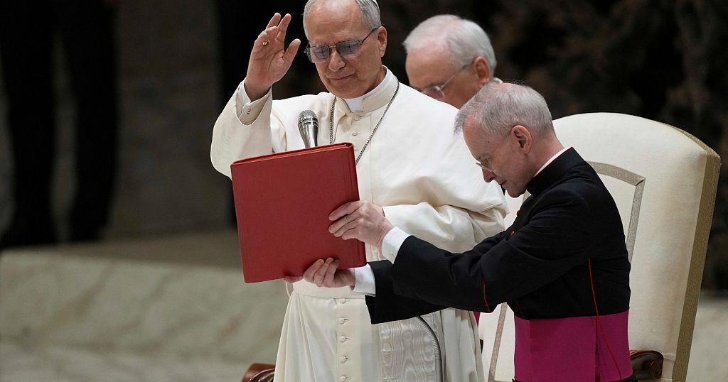 Pope urges Christian Brothers to be mindful of challenges young people face | Africanews