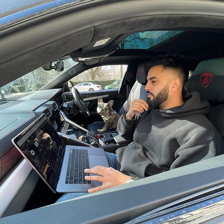 Hi! Im inviting you to use Speed Wallet. Use my referral code 7K1MI2 or simply click the link below...