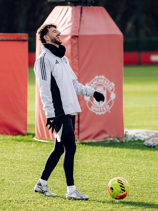 Another Mason Mount goal tonight go too sweet ⚽️Sure Guy!! 💪🏽