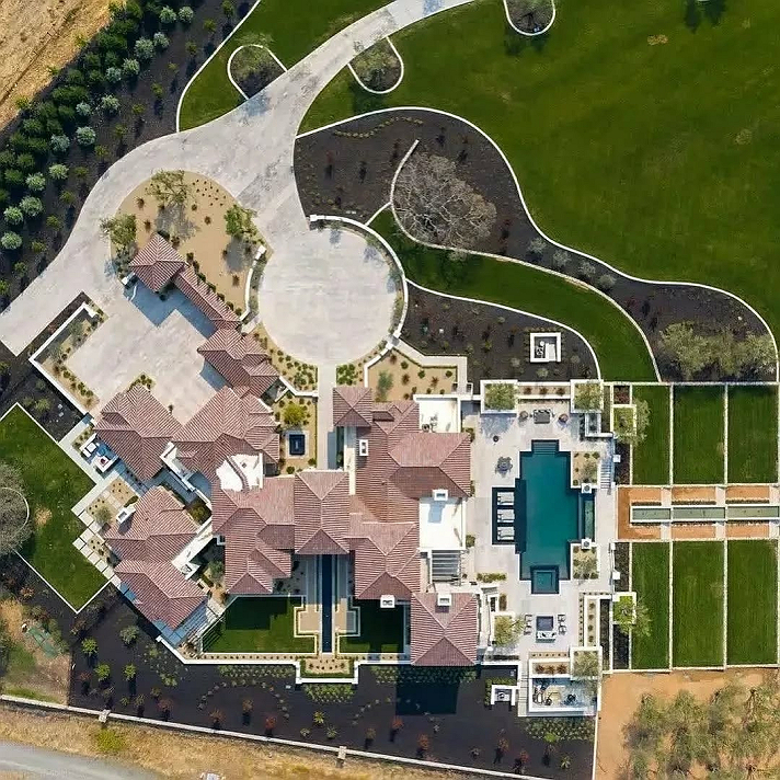 #BillionDollarDreams