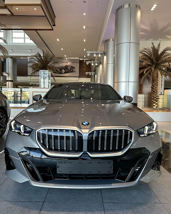 #BillionDollarDreams